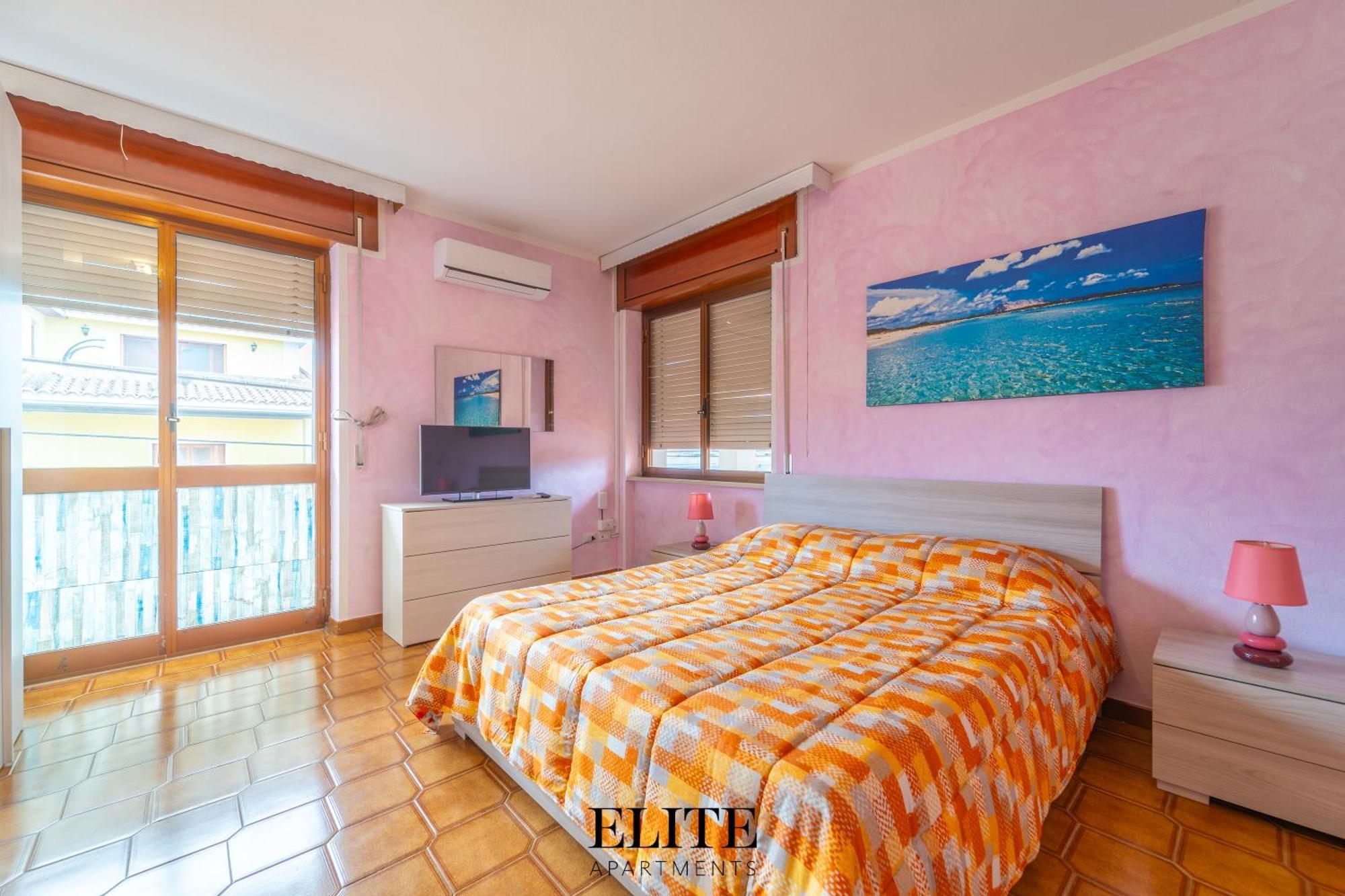 B&B My Home Al Centro Di ออลเบีย ภายนอก รูปภาพ
